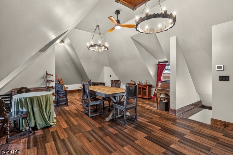 Tenant Duplex Loft