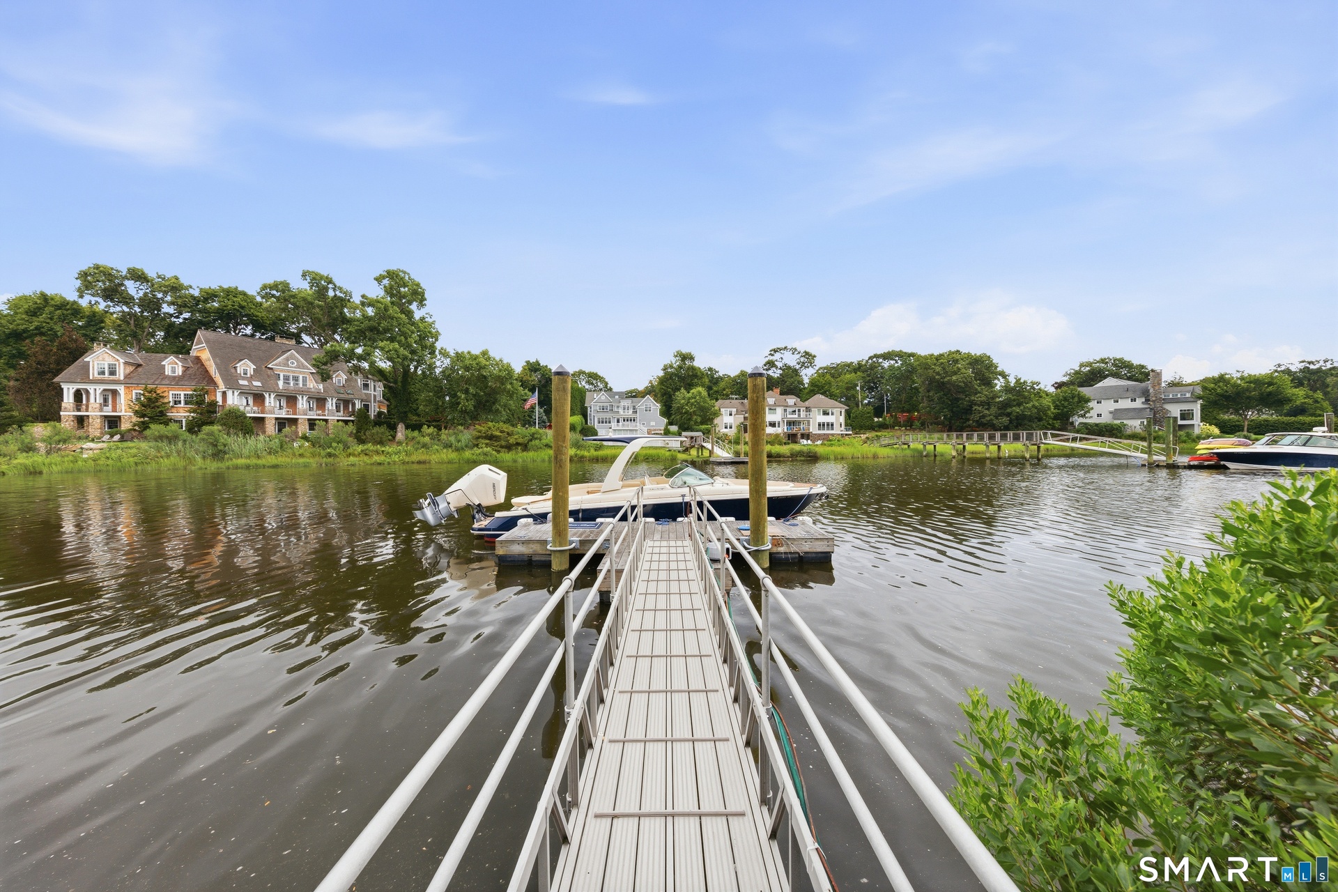 Dock