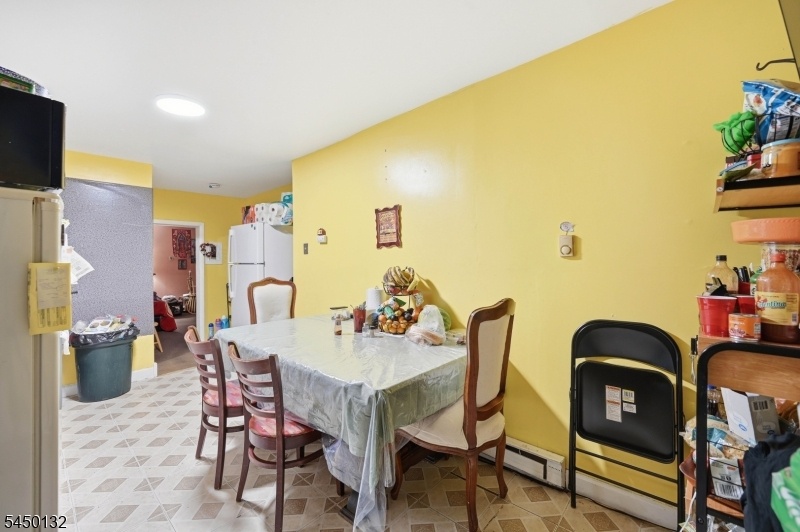 apt 1