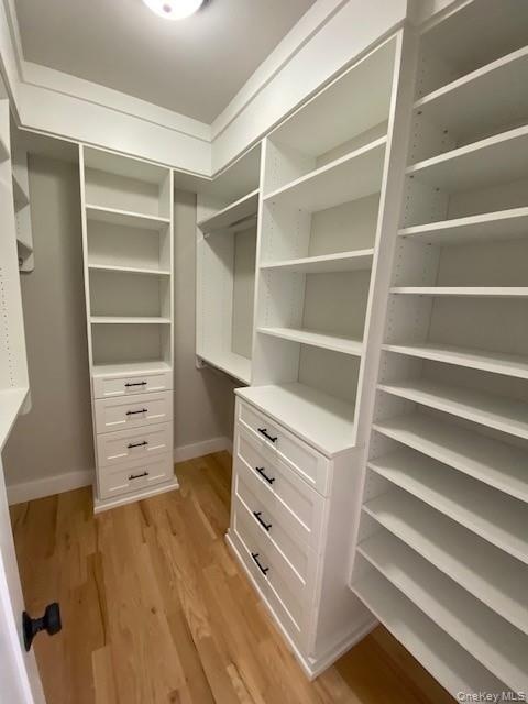 Representative model shown. Thoughtfully designed with flexibility in mind, buyers may personalize select finishes, features, and available options to