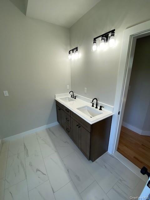 Representative model shown. Thoughtfully designed with flexibility in mind, buyers may personalize select finishes, features, and available options to