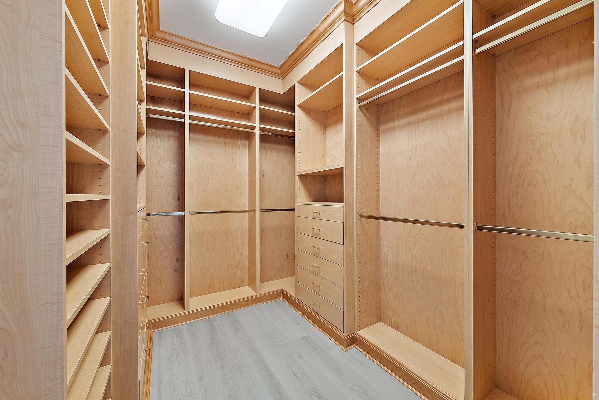 Primary closet 2
