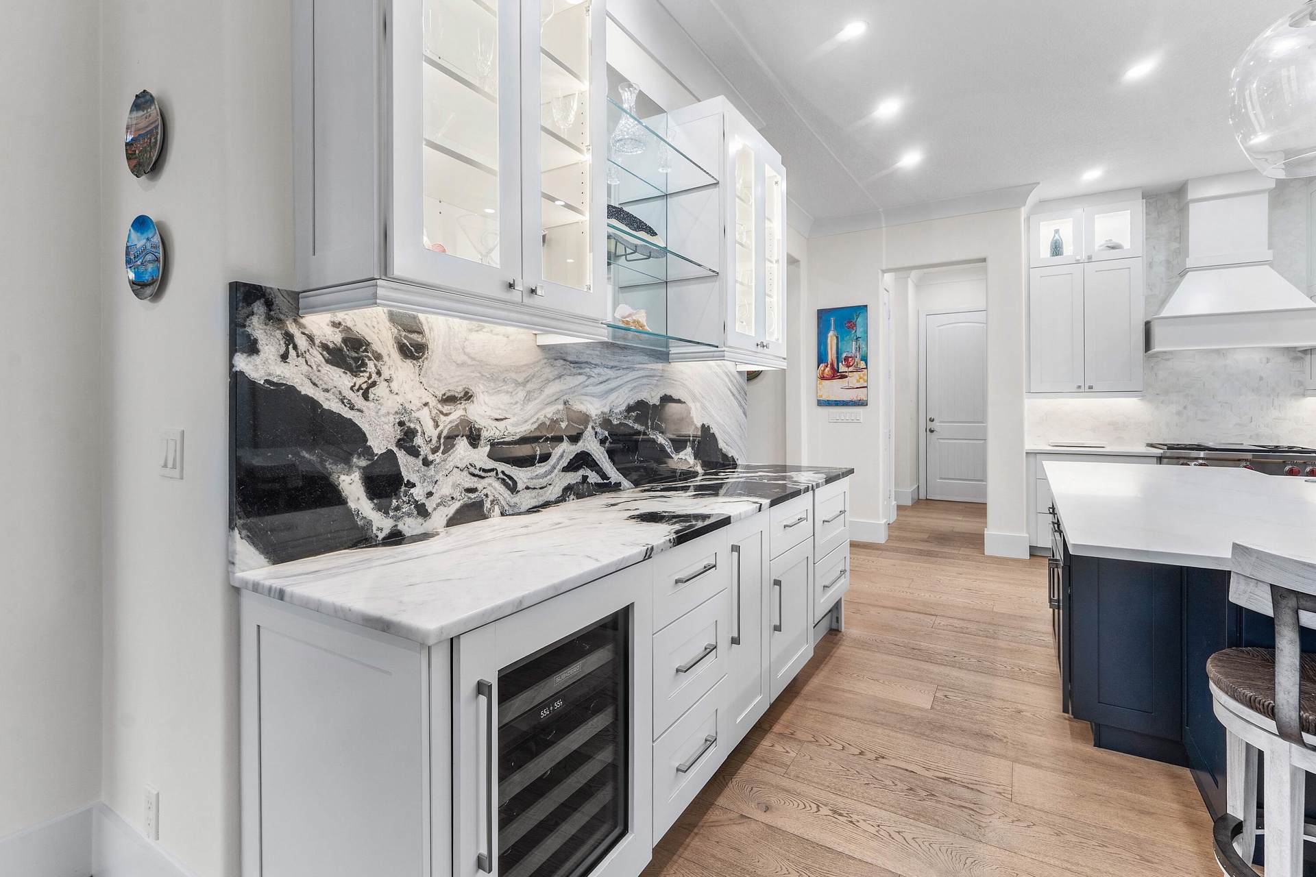 Renovated chef's kitchen