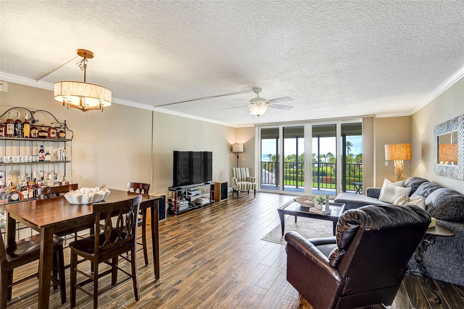 Open Living Area