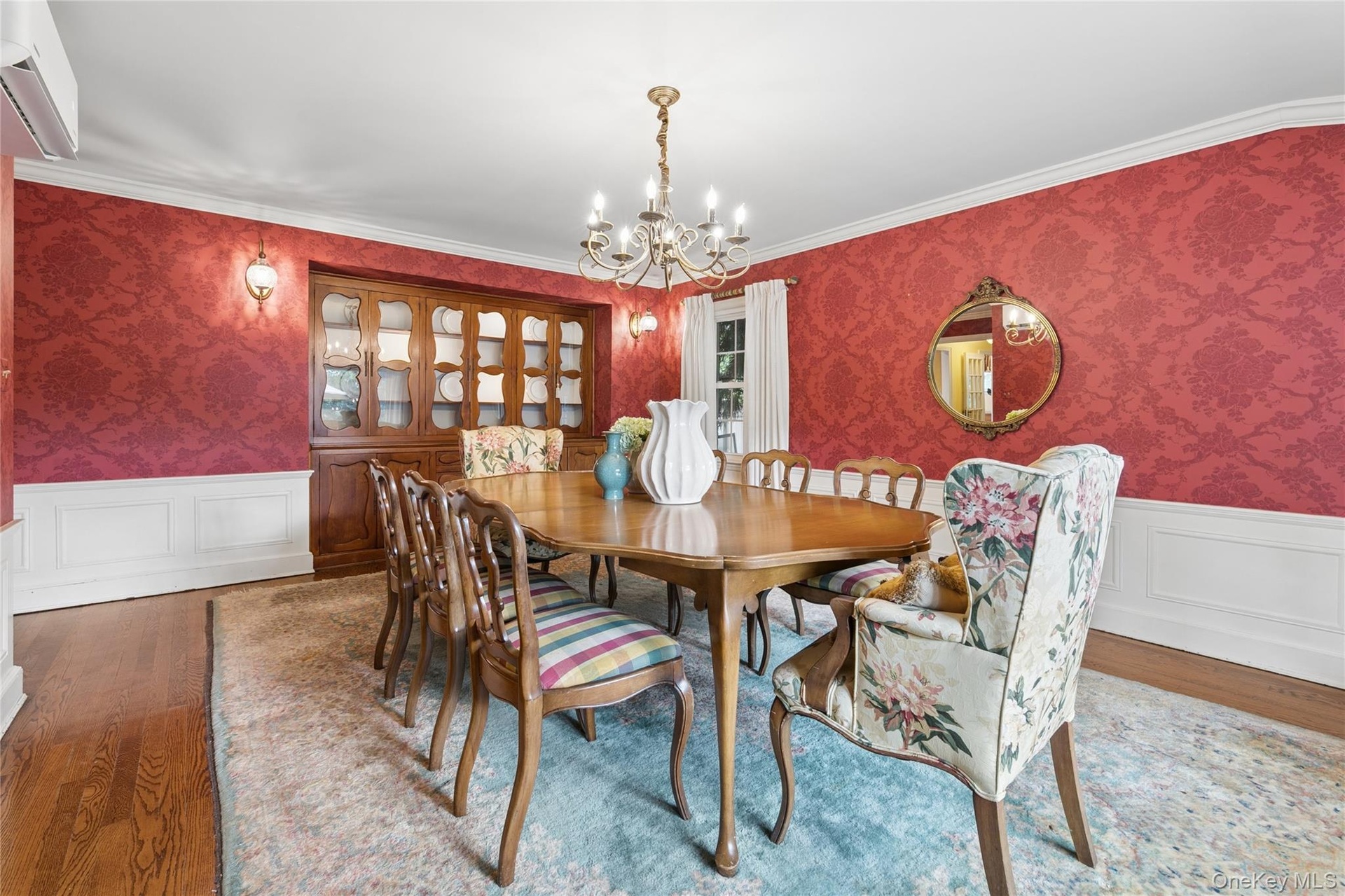 Dining Room Built-in