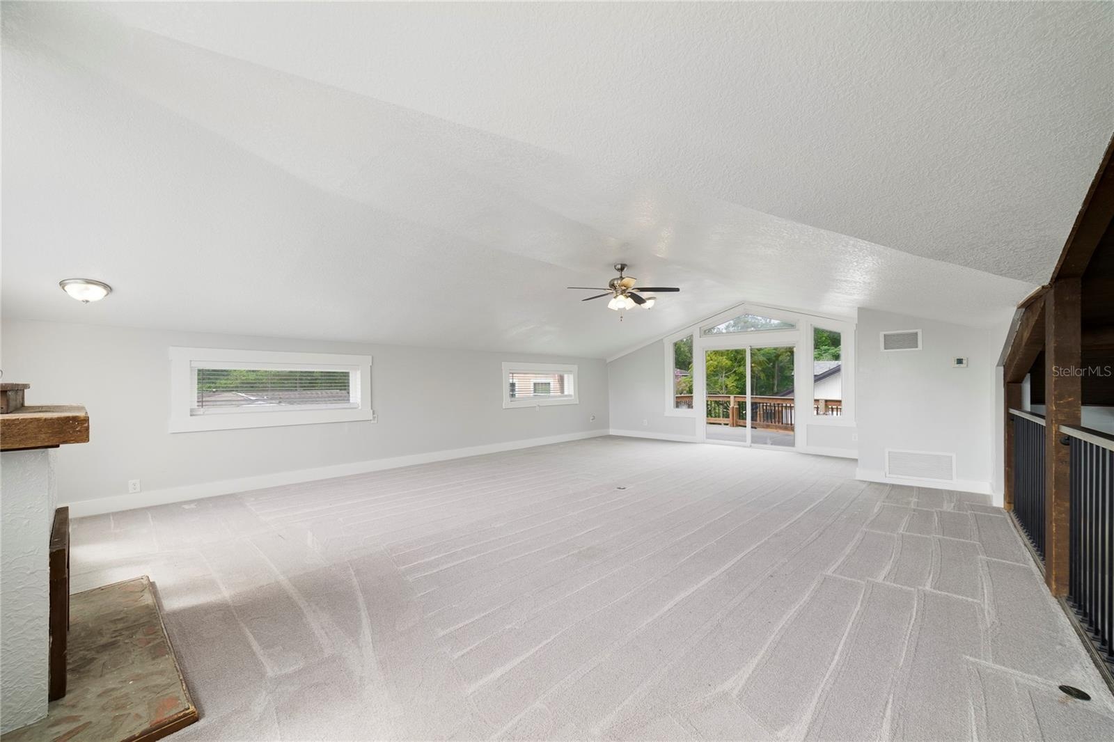 Open bonus room/loft