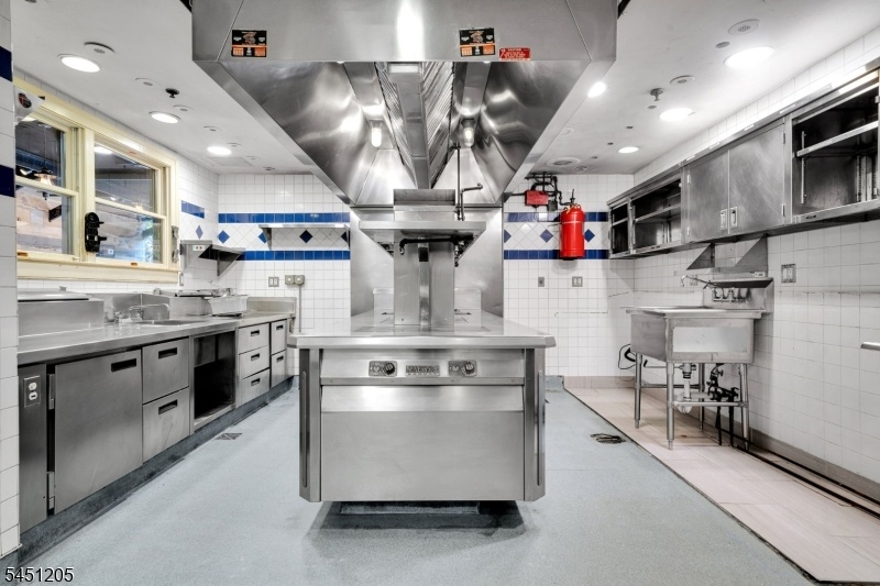Commercial Kitchen