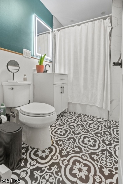 bathroom main