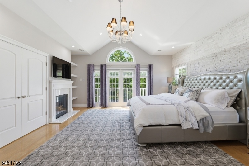 Master Bedroom w/ Balcony
