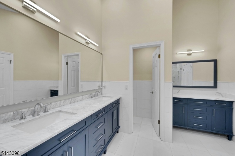 primary en suite