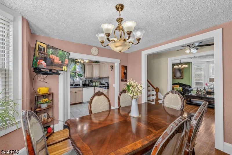 Formal dining room