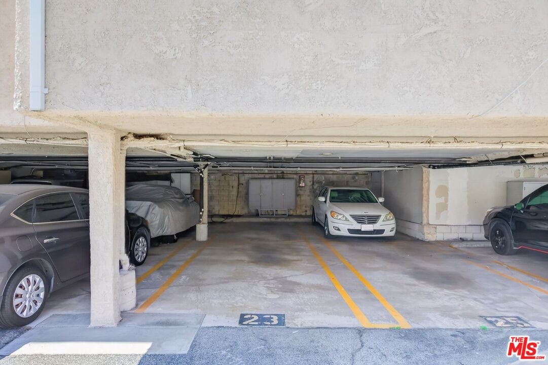 Tandem Parking