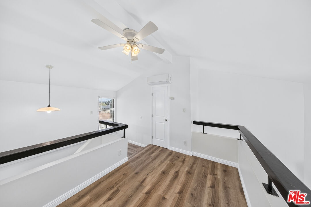 Loft w/ Closet