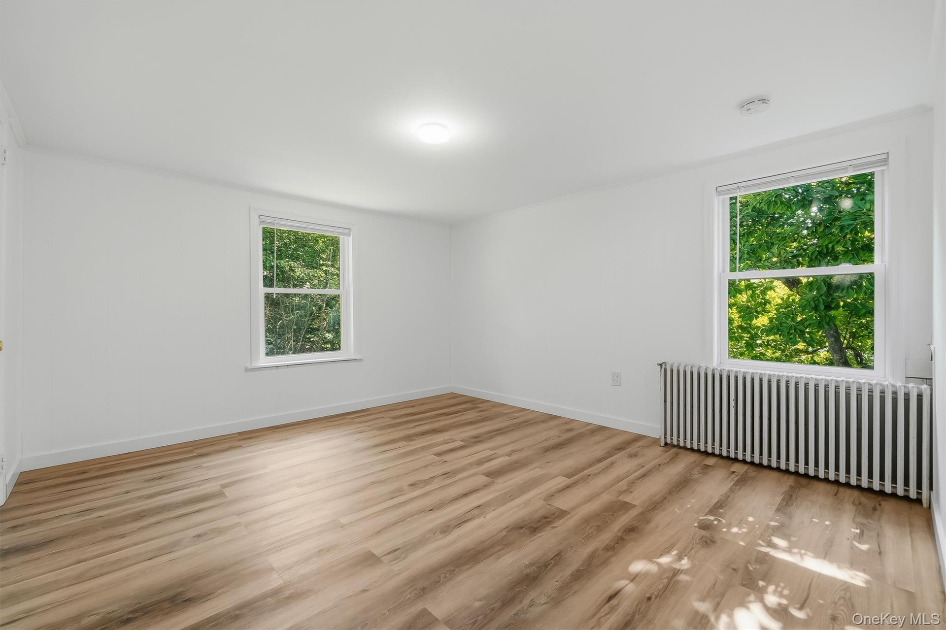 Upstairs Bedroom #1