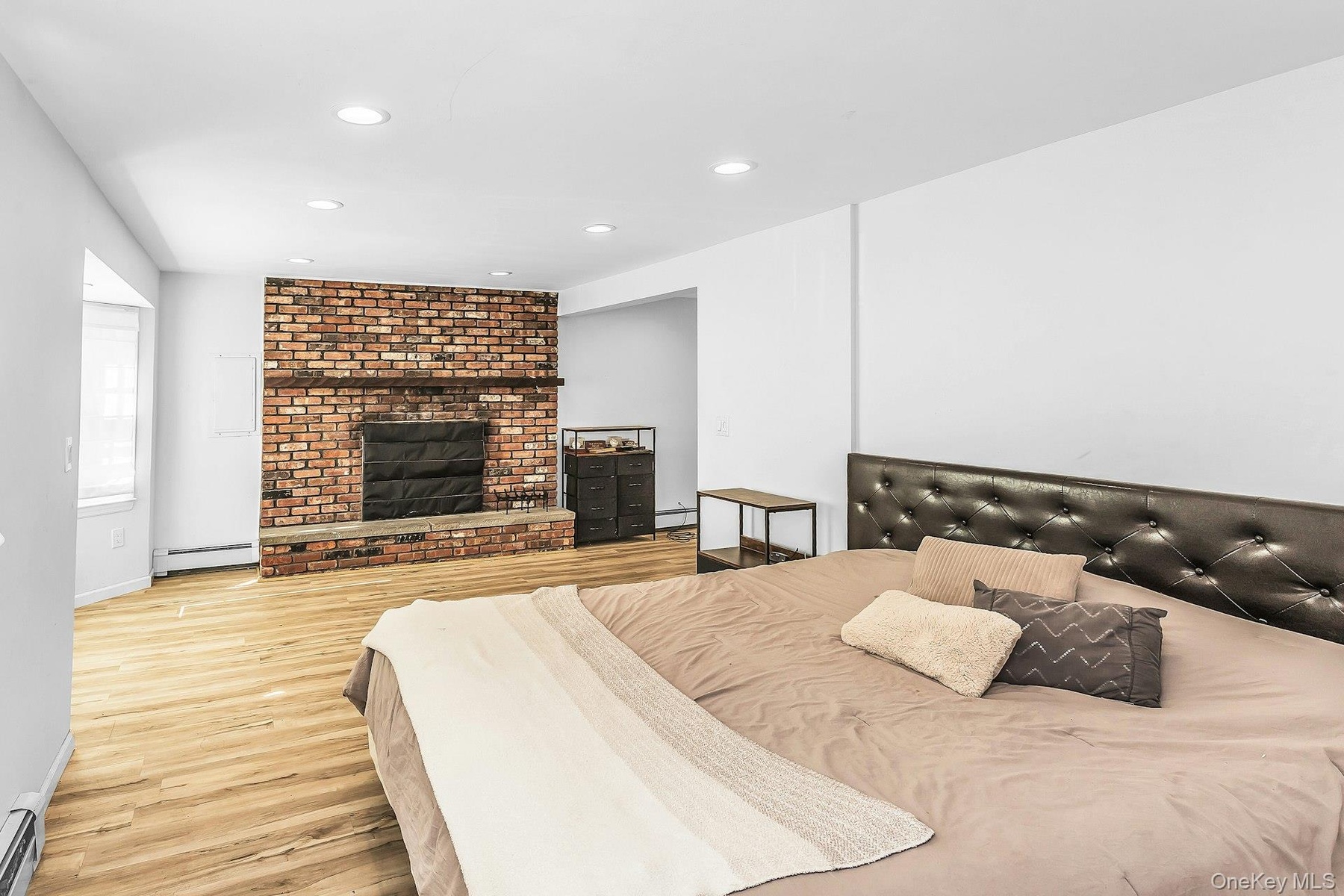 With Fireplace