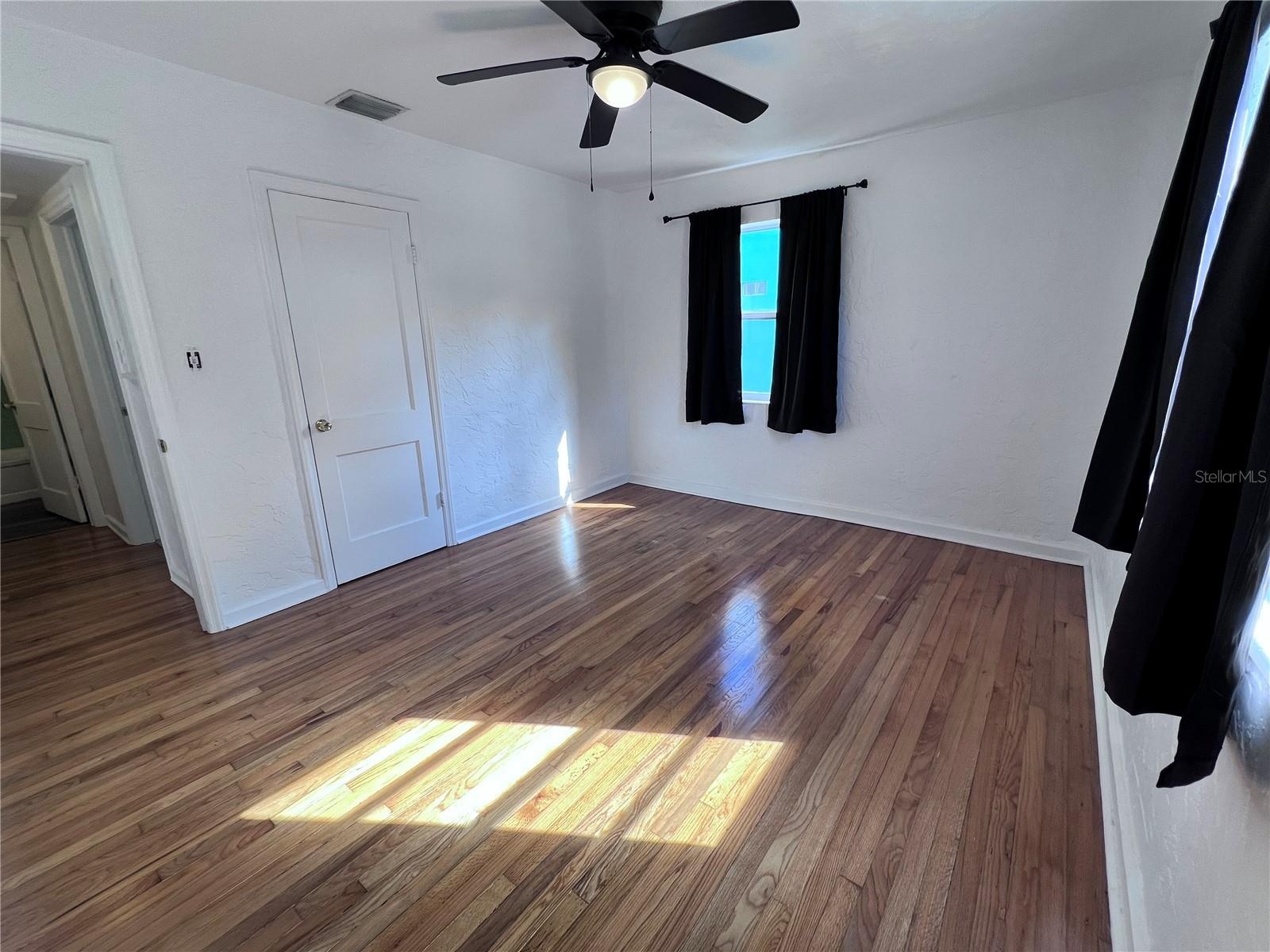 2179 bedroom
