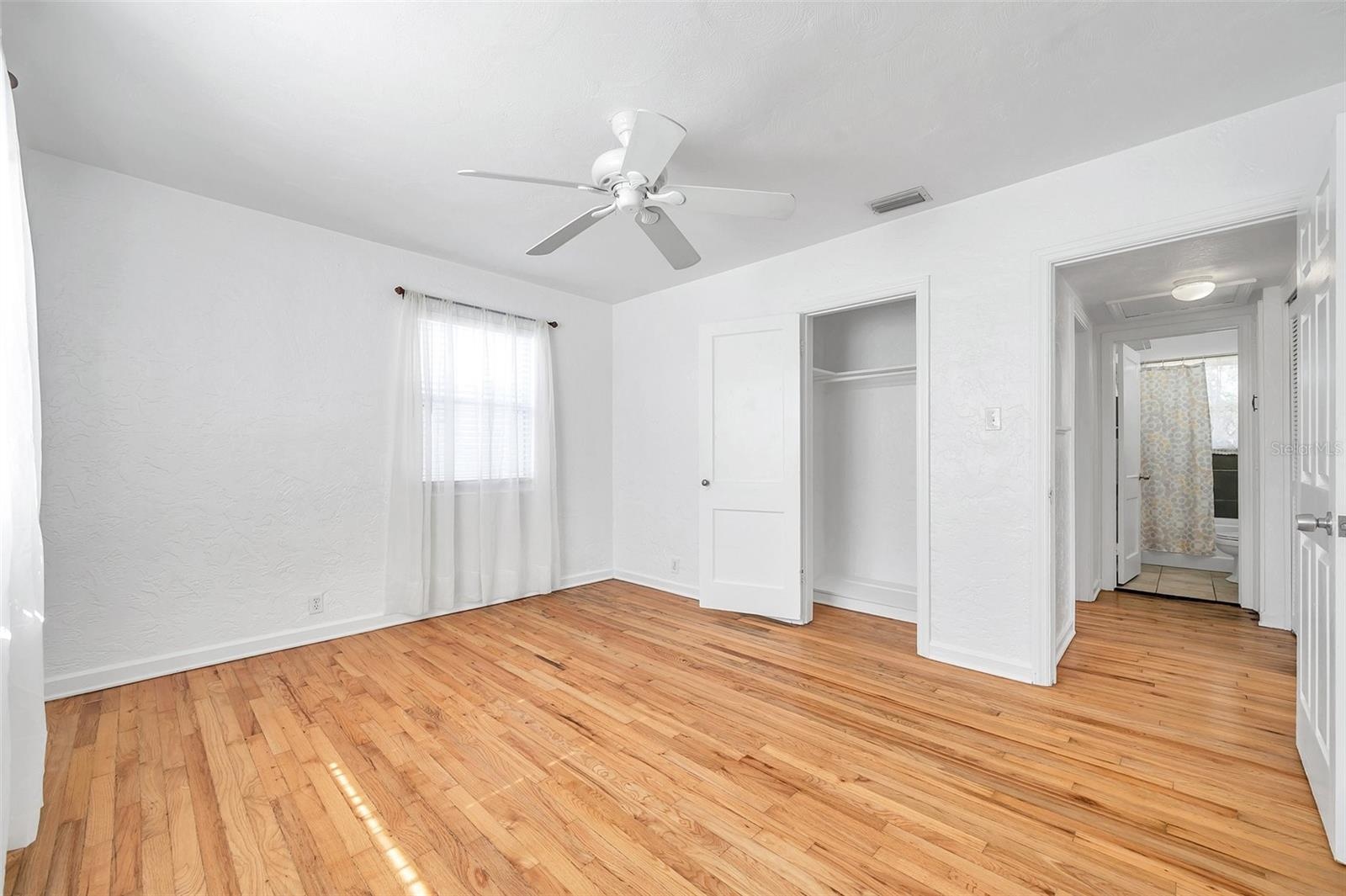 2169 bedroom
