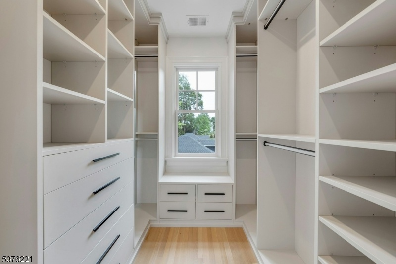 2nd Fl Bedroom W/In Closet