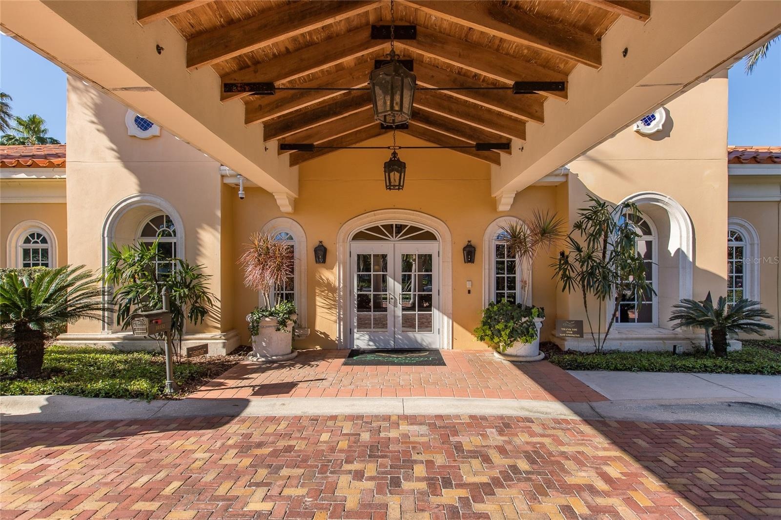 Porte-cochère at Clubhouse