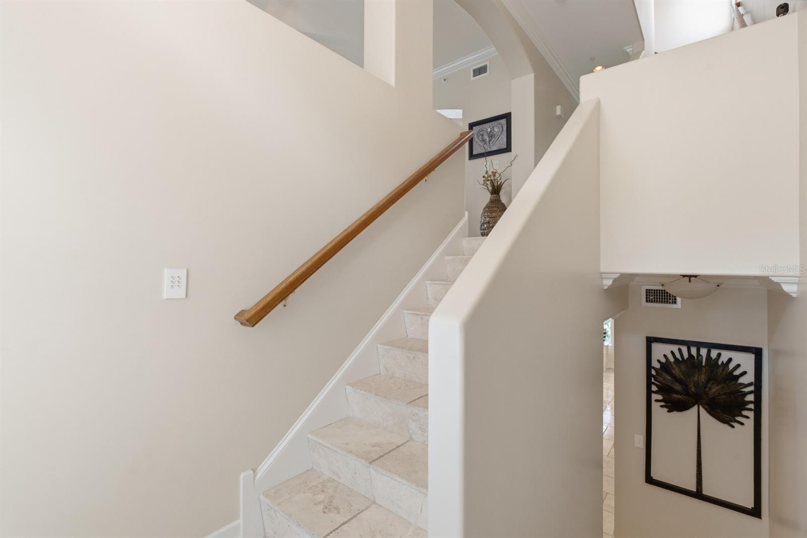Up to main living, or down to in-law suite and laundry