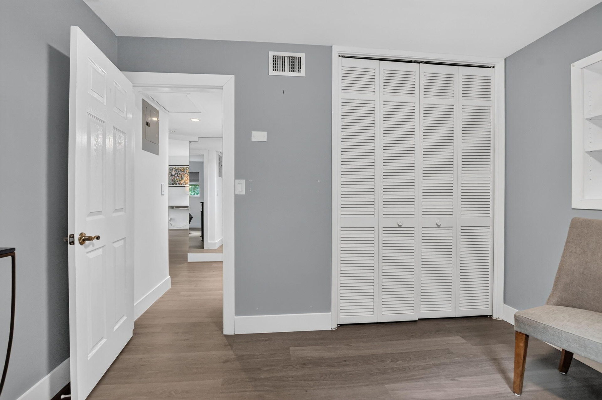 3RD BEDROOM: This is perfect for a guest room, a home office, a den or all three! Very large closet space, window faces east.