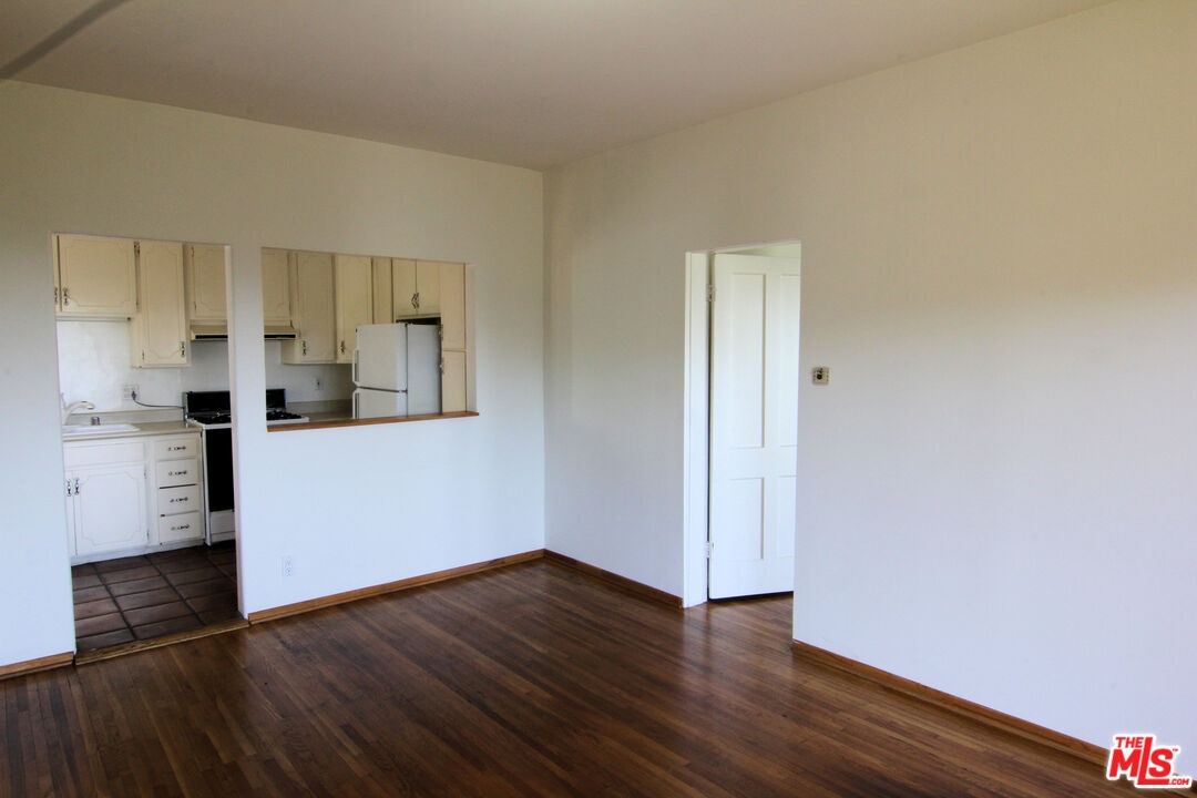 Guest Unit Living Room