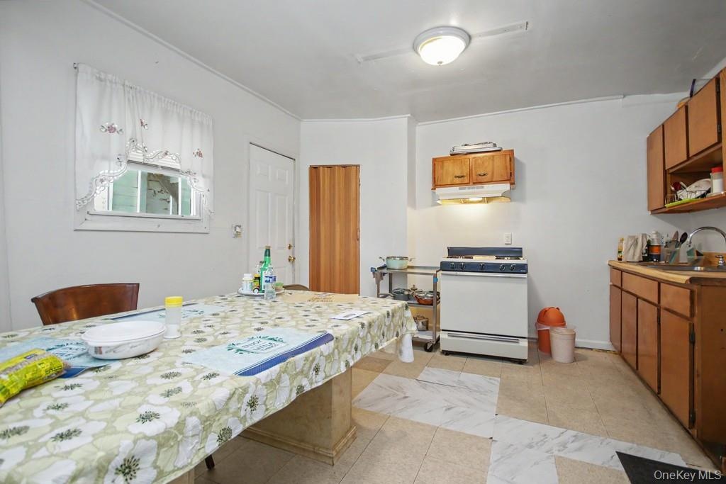 Sample Kitchen