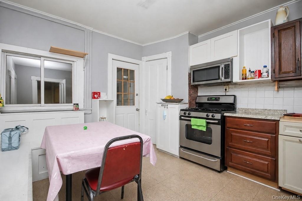 Sample Kitchen