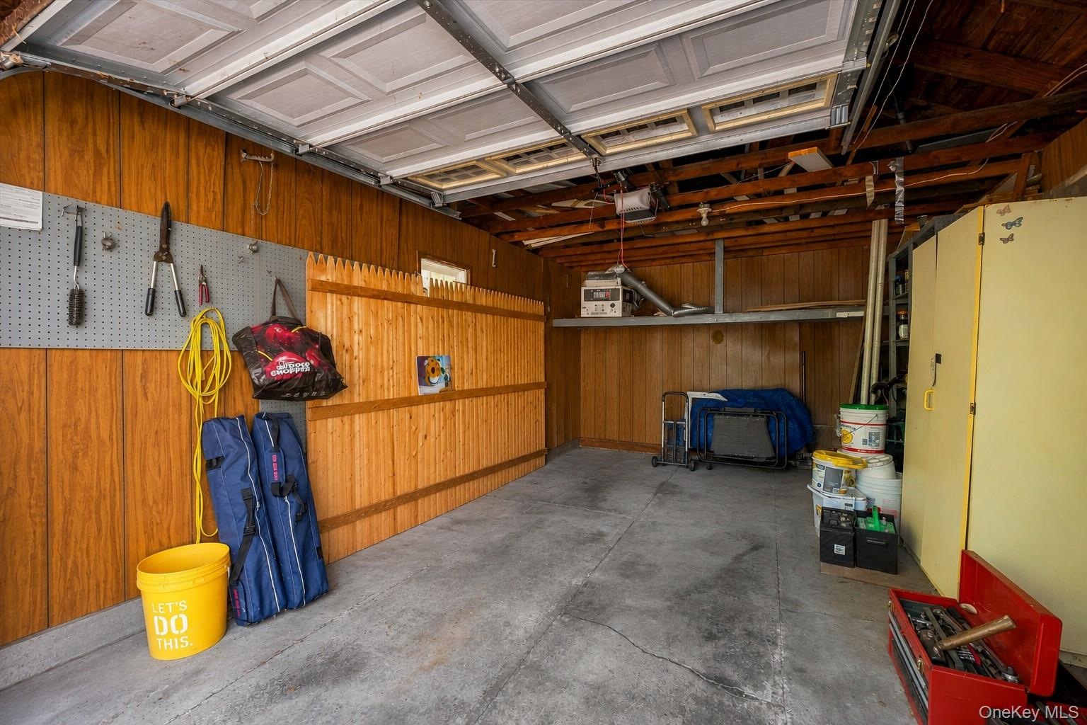Virtually Decluttered