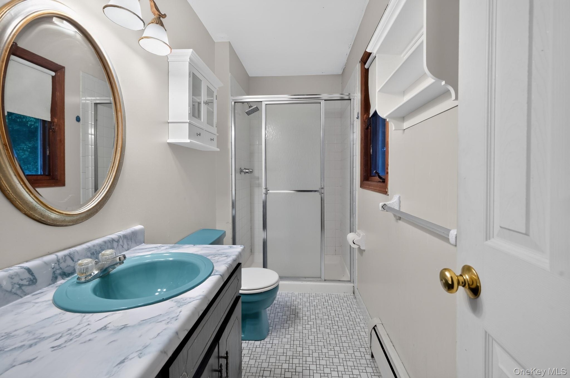 Private bathroom for the owners of this Valley Cottage home