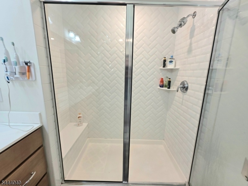 Master Bath Stall with Seat