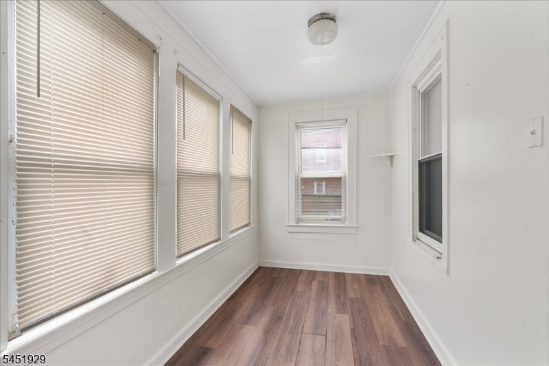 Unit 1 Sun Room