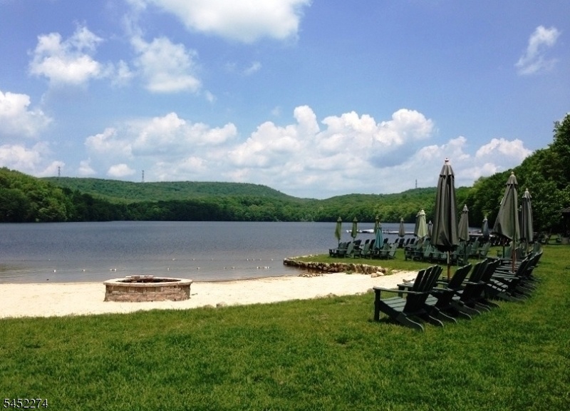 Lake Valhalla Club ( optional)