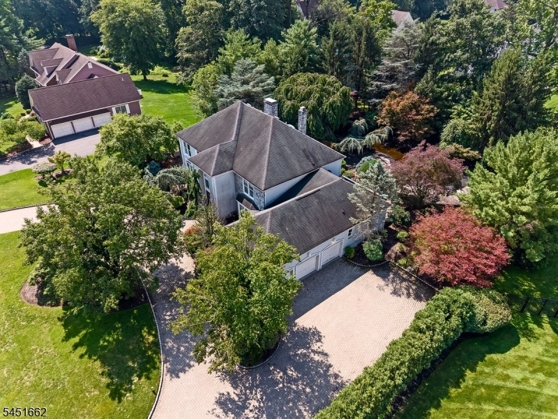 3 car garage