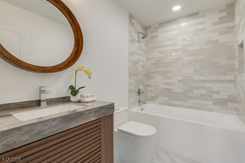 Main Bath