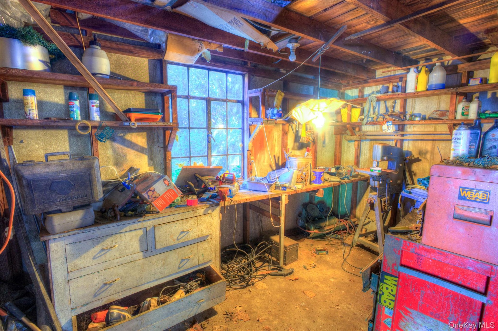 Workshop attached to Garage