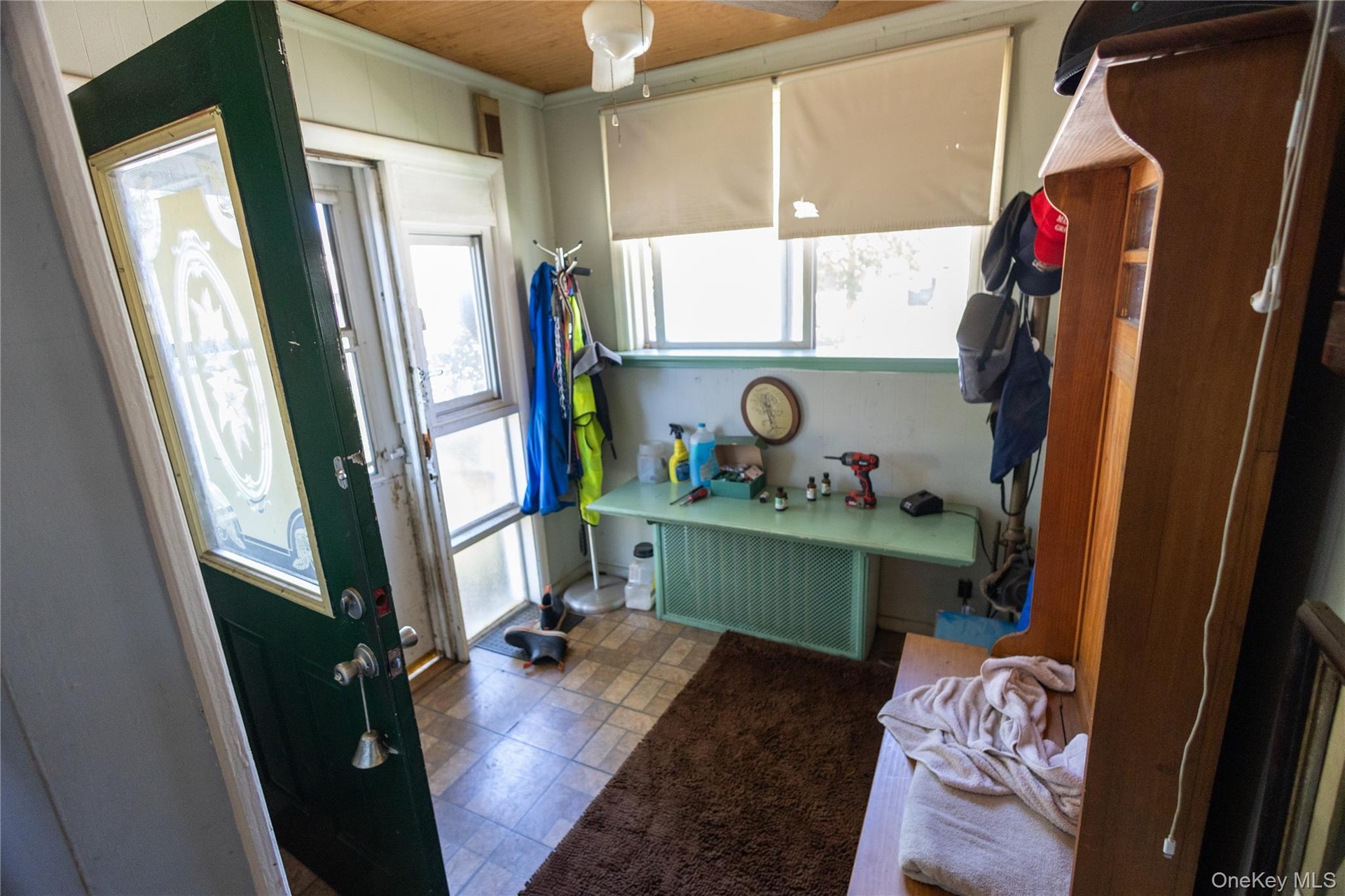 Entry Foyer/Mud Room