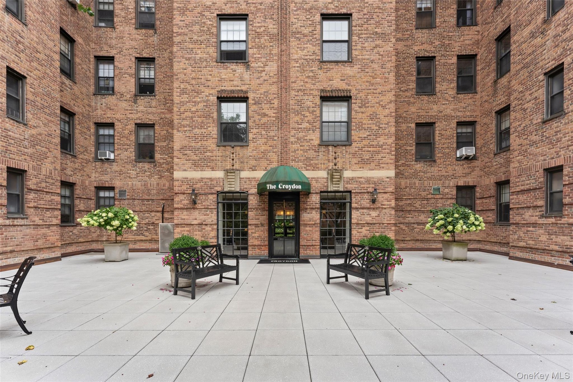 Welcome to The Croyden an Art Deco pre-war co-op building located in Bronxville P.O. Yonkers NY!