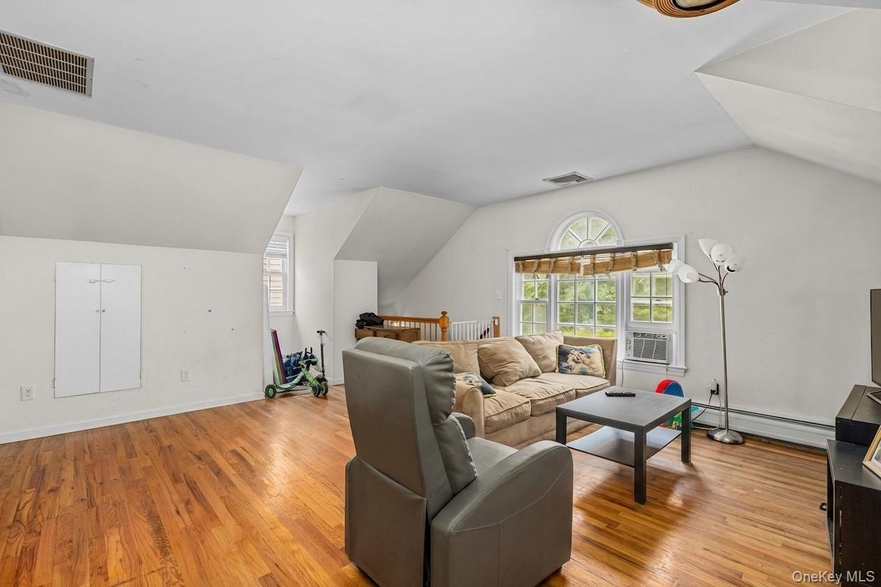 Au Pair suiteLiving room