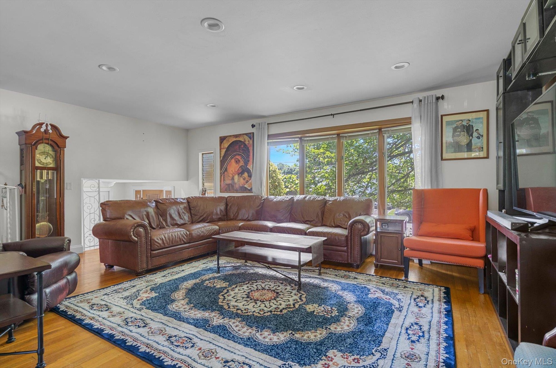 living room features hardwood floors
