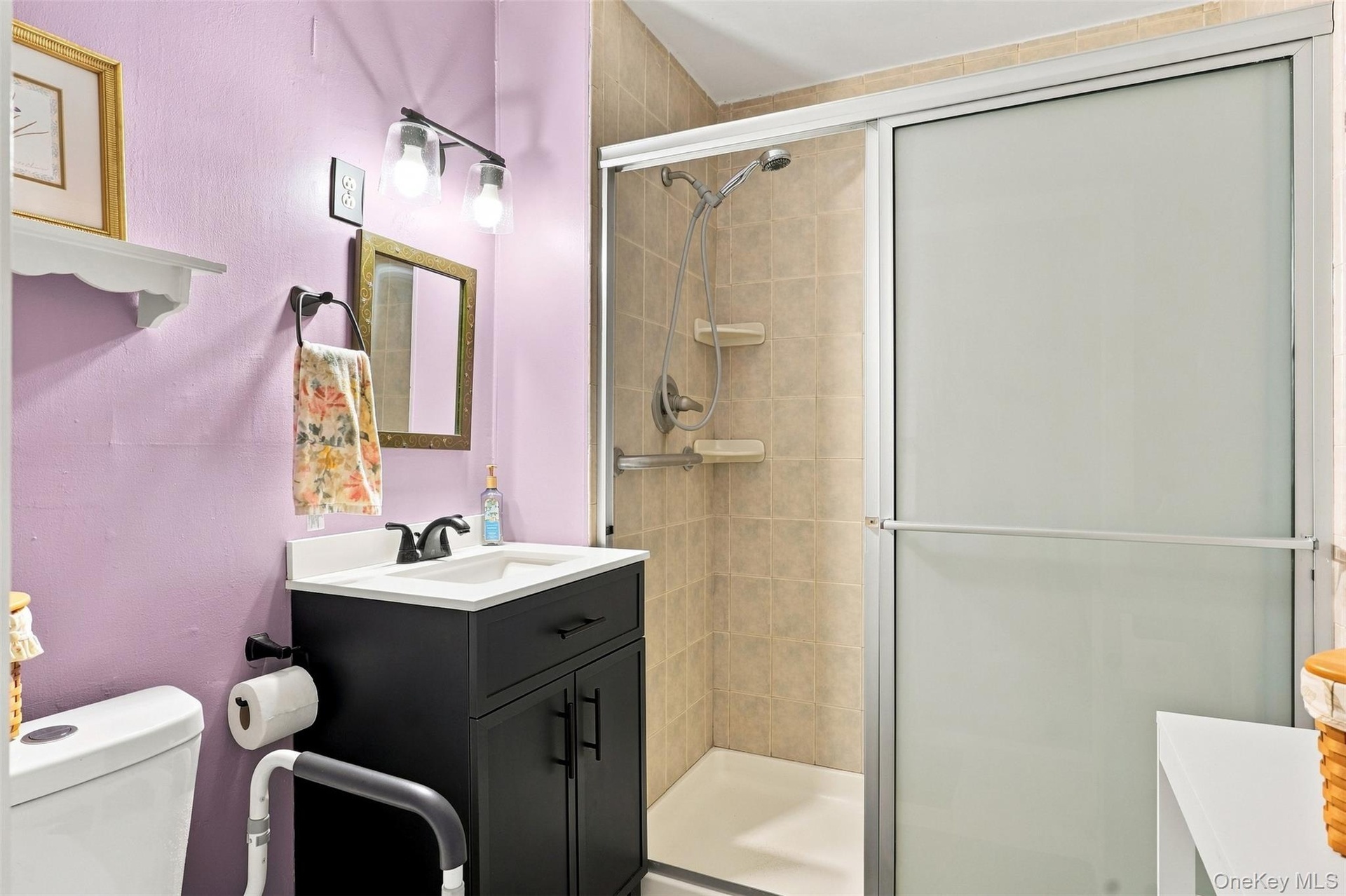 1st floor bathroom
