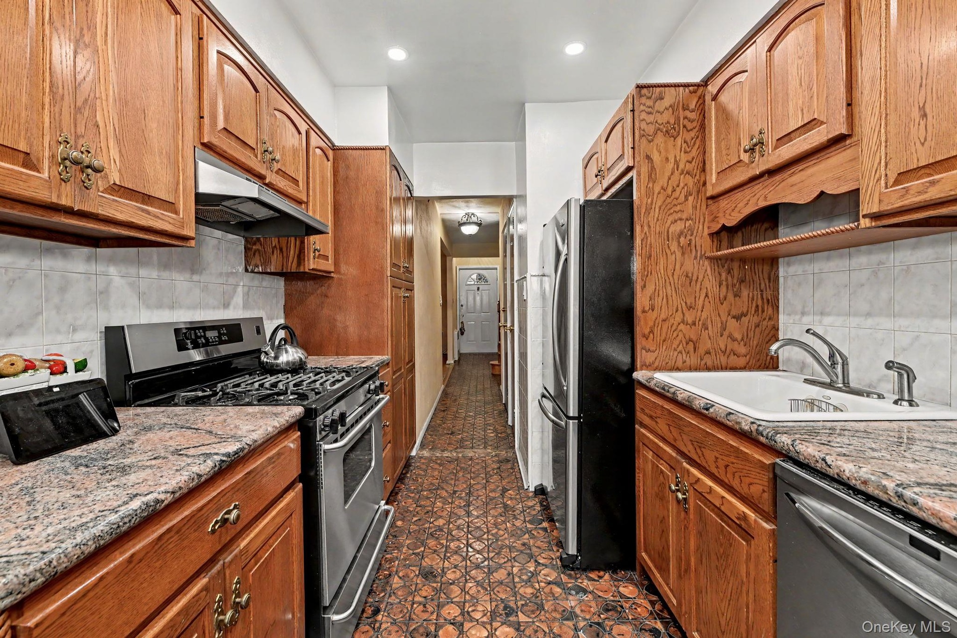 Granite counters and stainless steel appliances