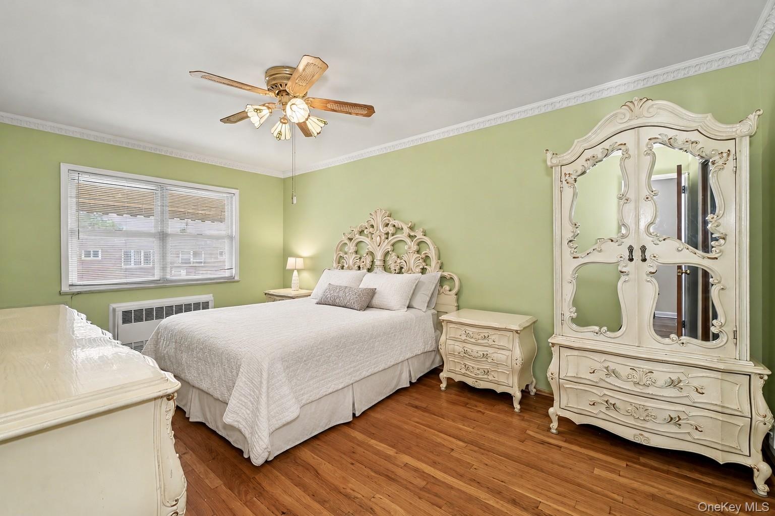 Primary Bedrom