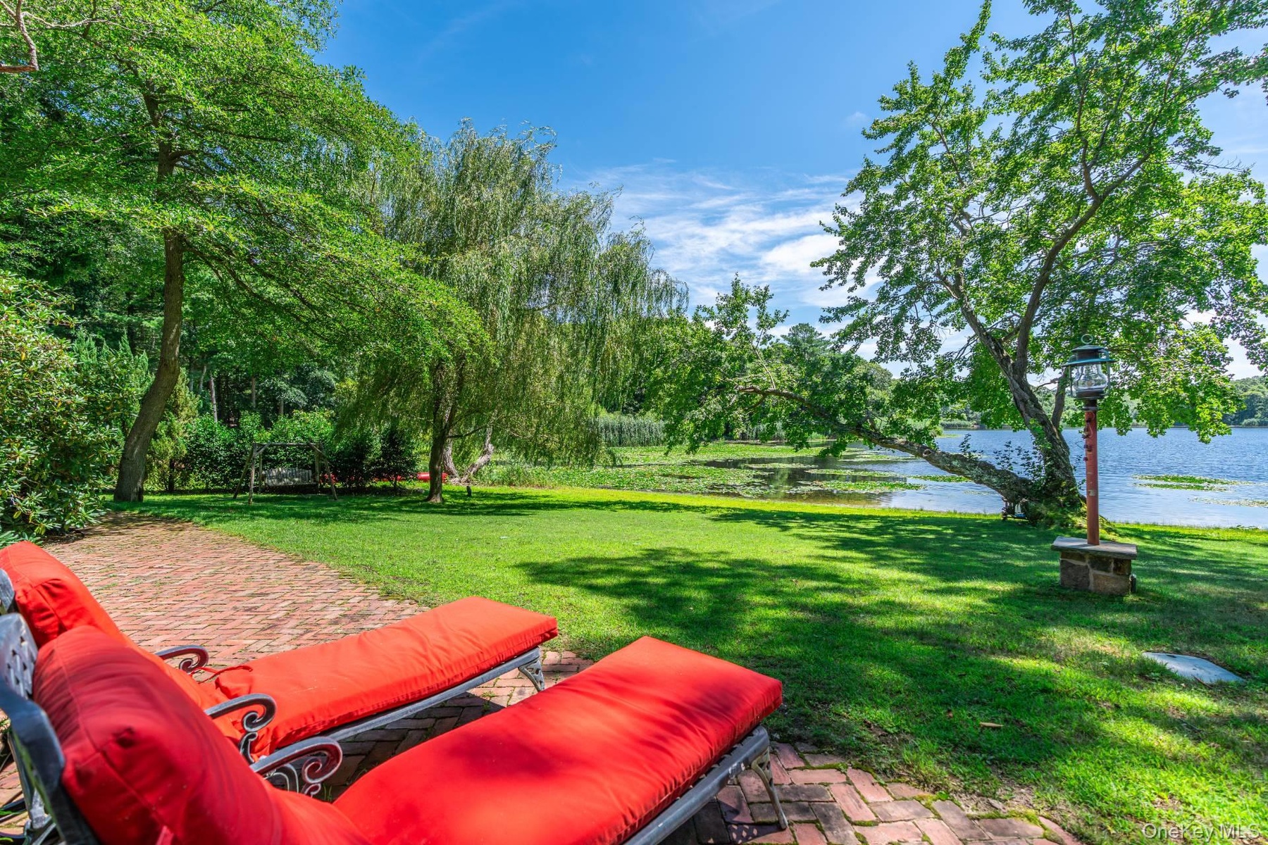 THE LAKE HOUSE