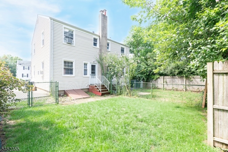 Unit B Backyard