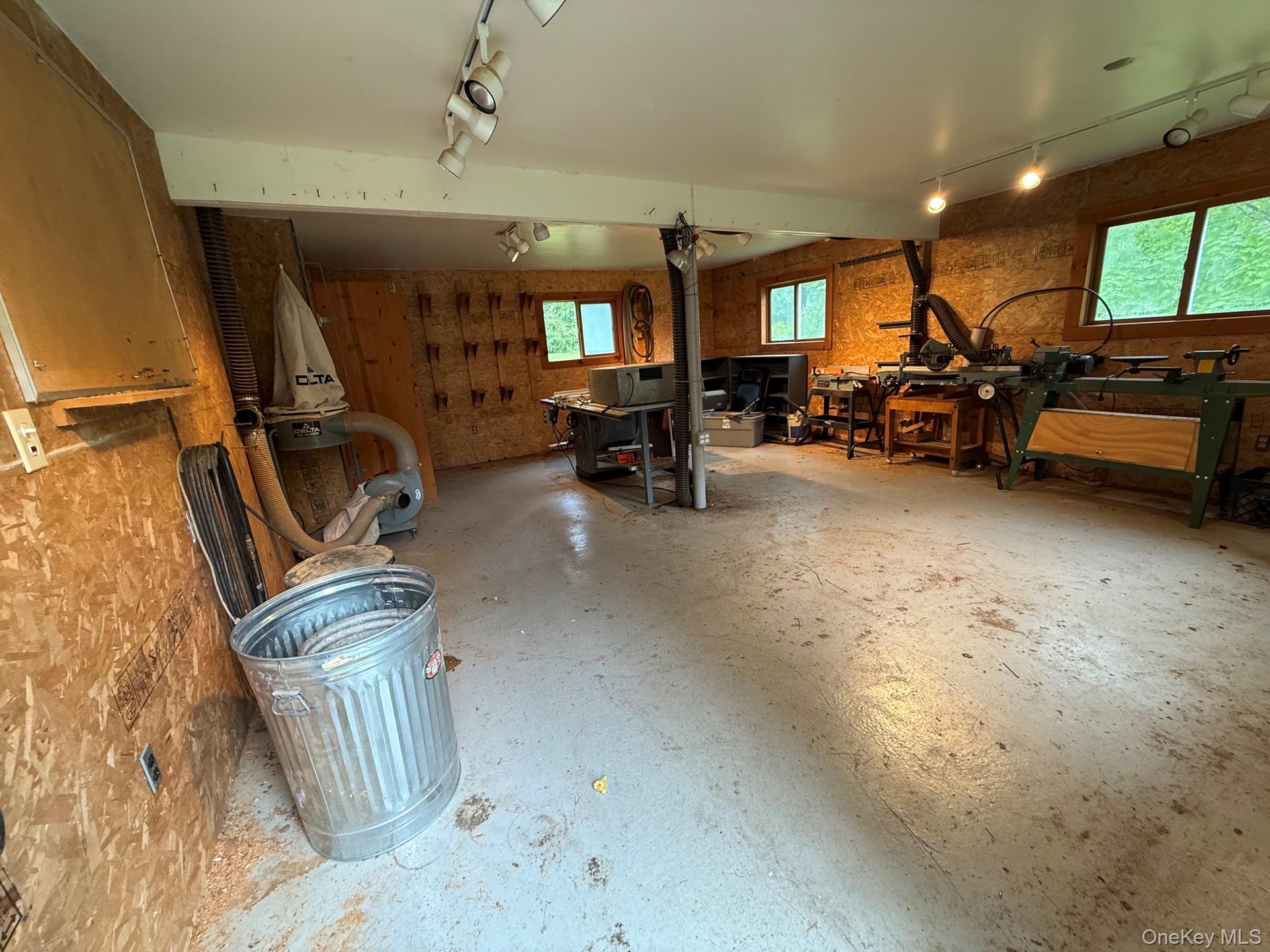 Lower Right Workshop