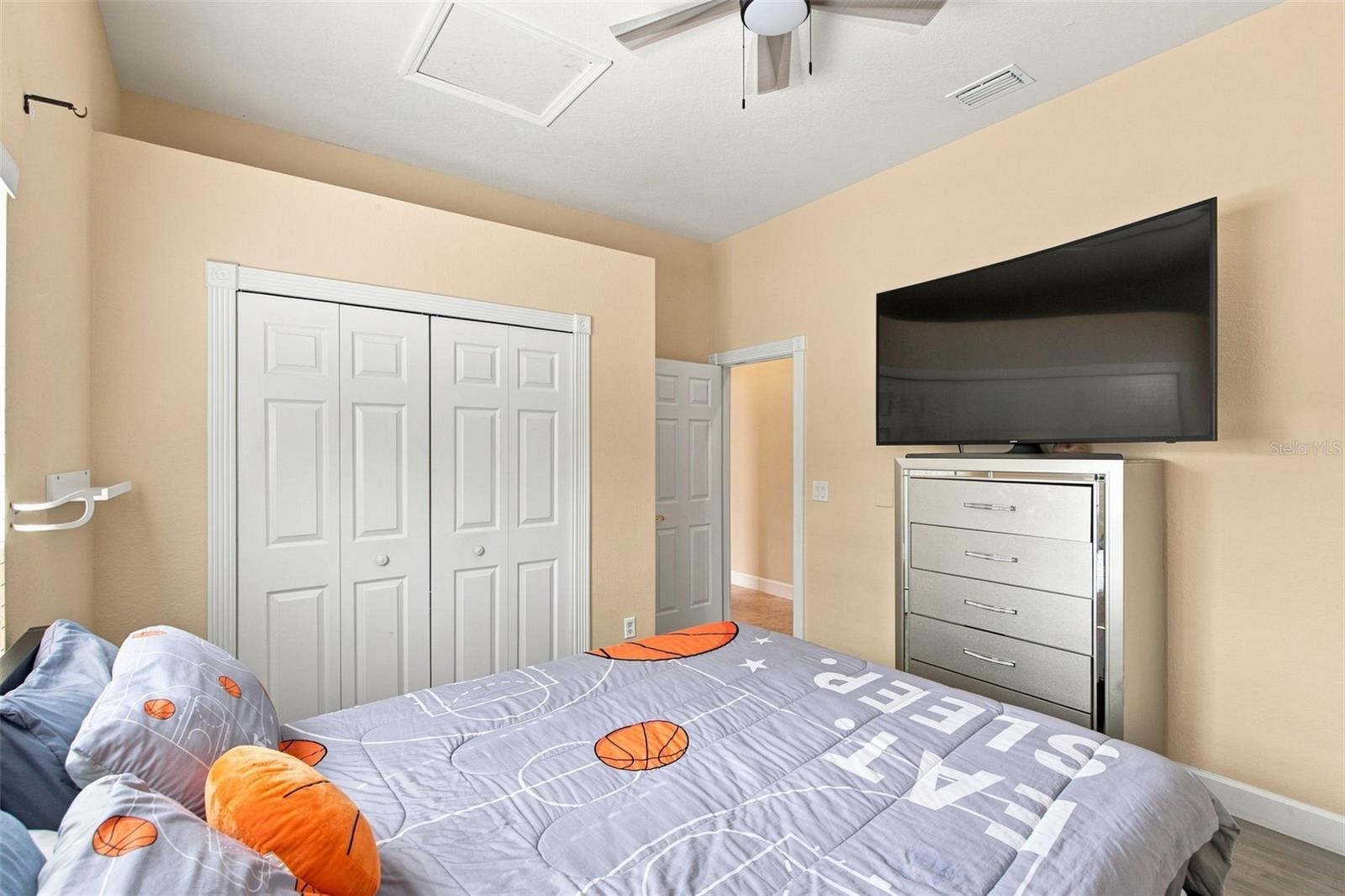 Bedroom #2