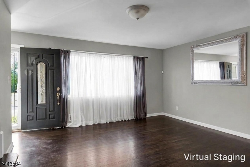 Living Room Virtually Erased