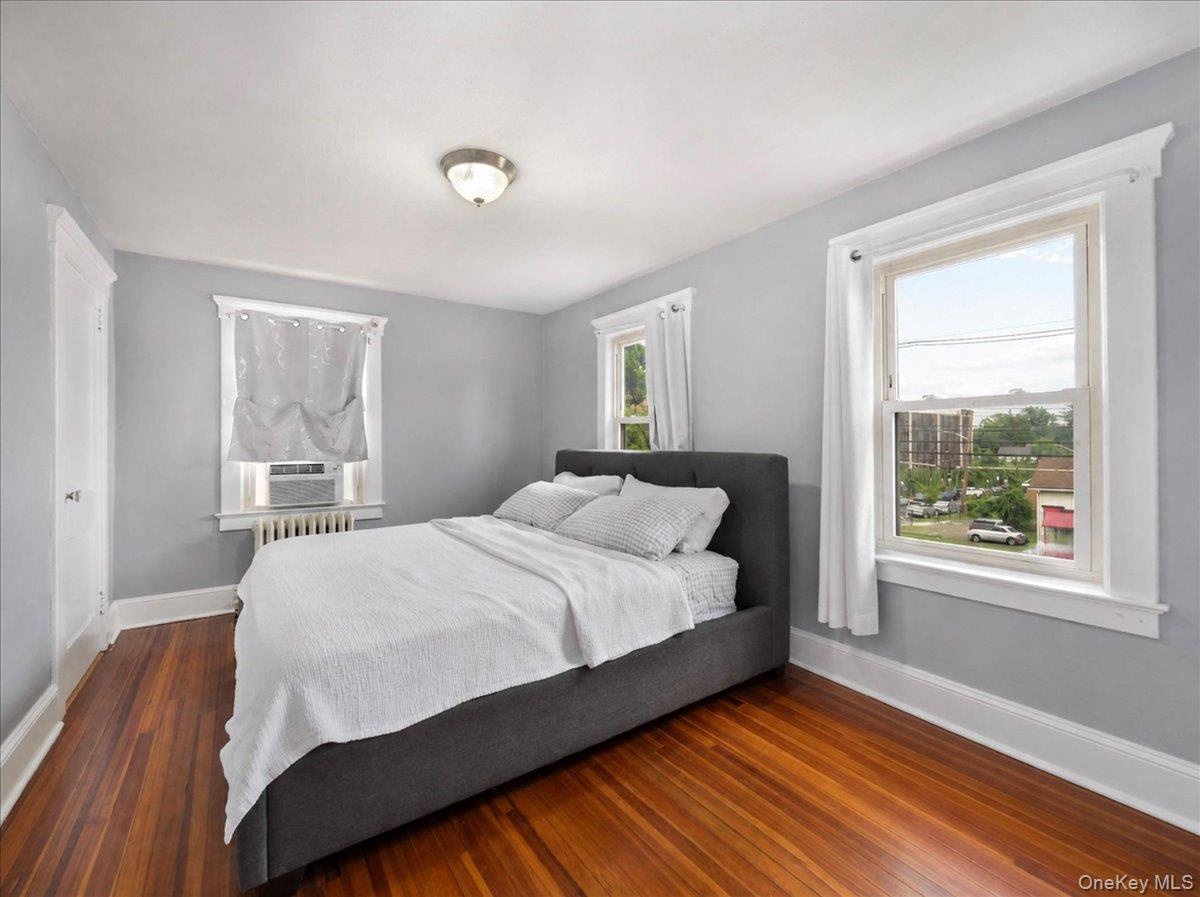 Upper Unit Bedroom