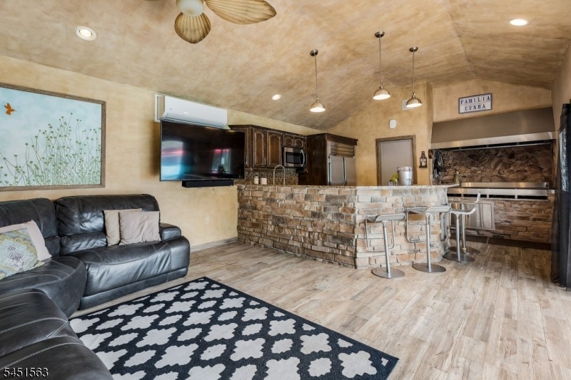 Pool House